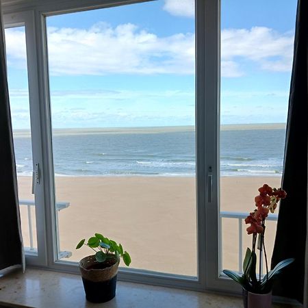 Suite Kursaal Met Zeezicht Oostende Exteriör bild