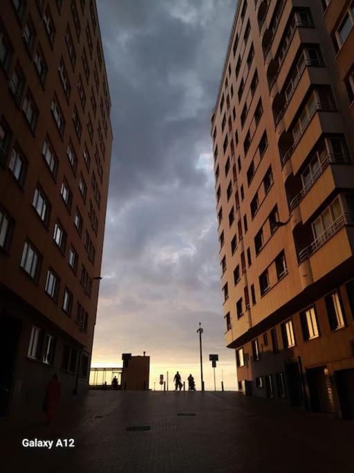 Suite Kursaal Met Zeezicht Oostende Exteriör bild